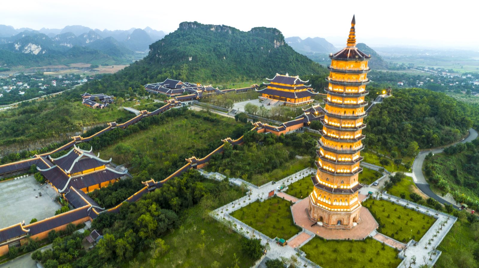 Tour thăm quan chùa Bái Đính - Tràng An 1 ngày